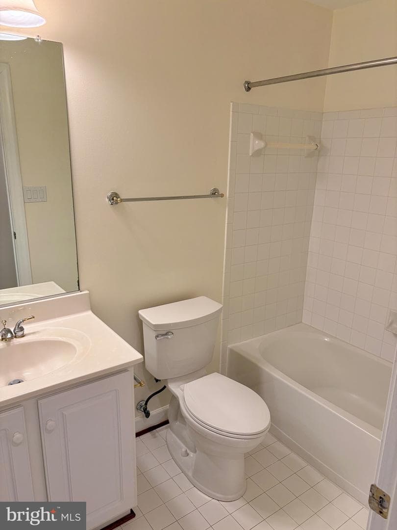 2178 Harithy Drive photo 17