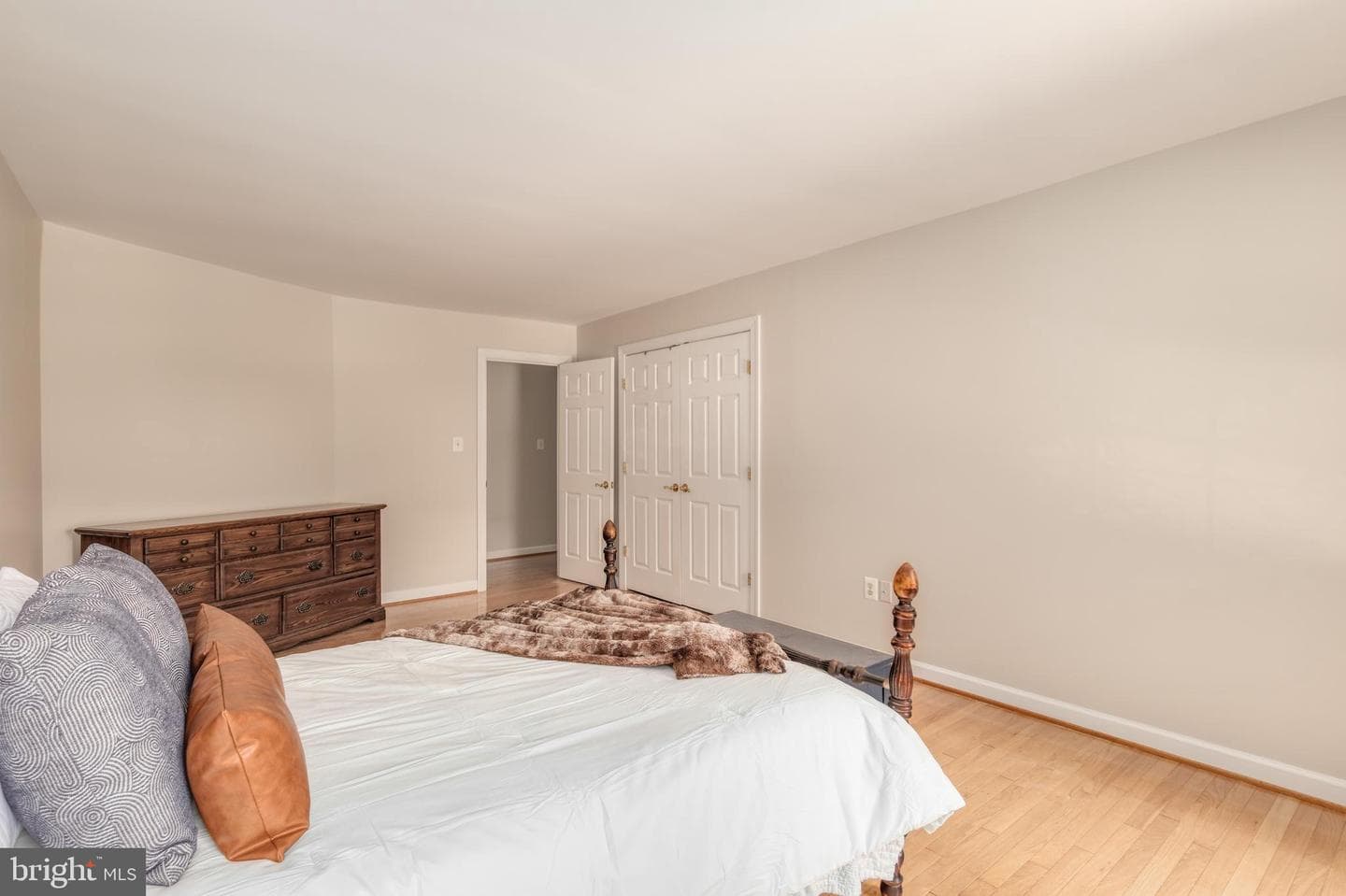 7811 Thornfield Court photo 46