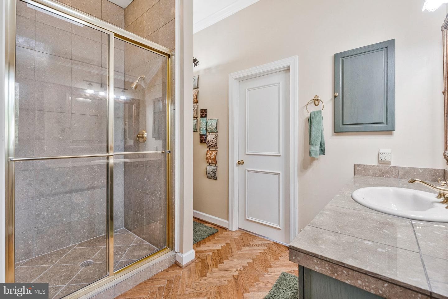 1102 Clover Drive photo 33