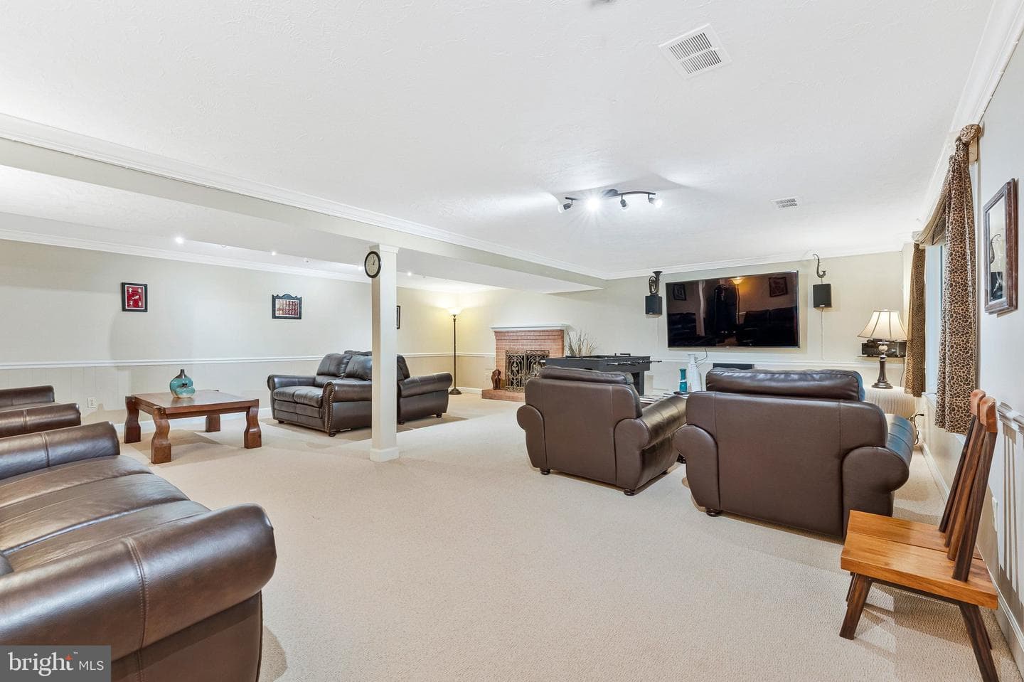 1102 Clover Drive photo 60