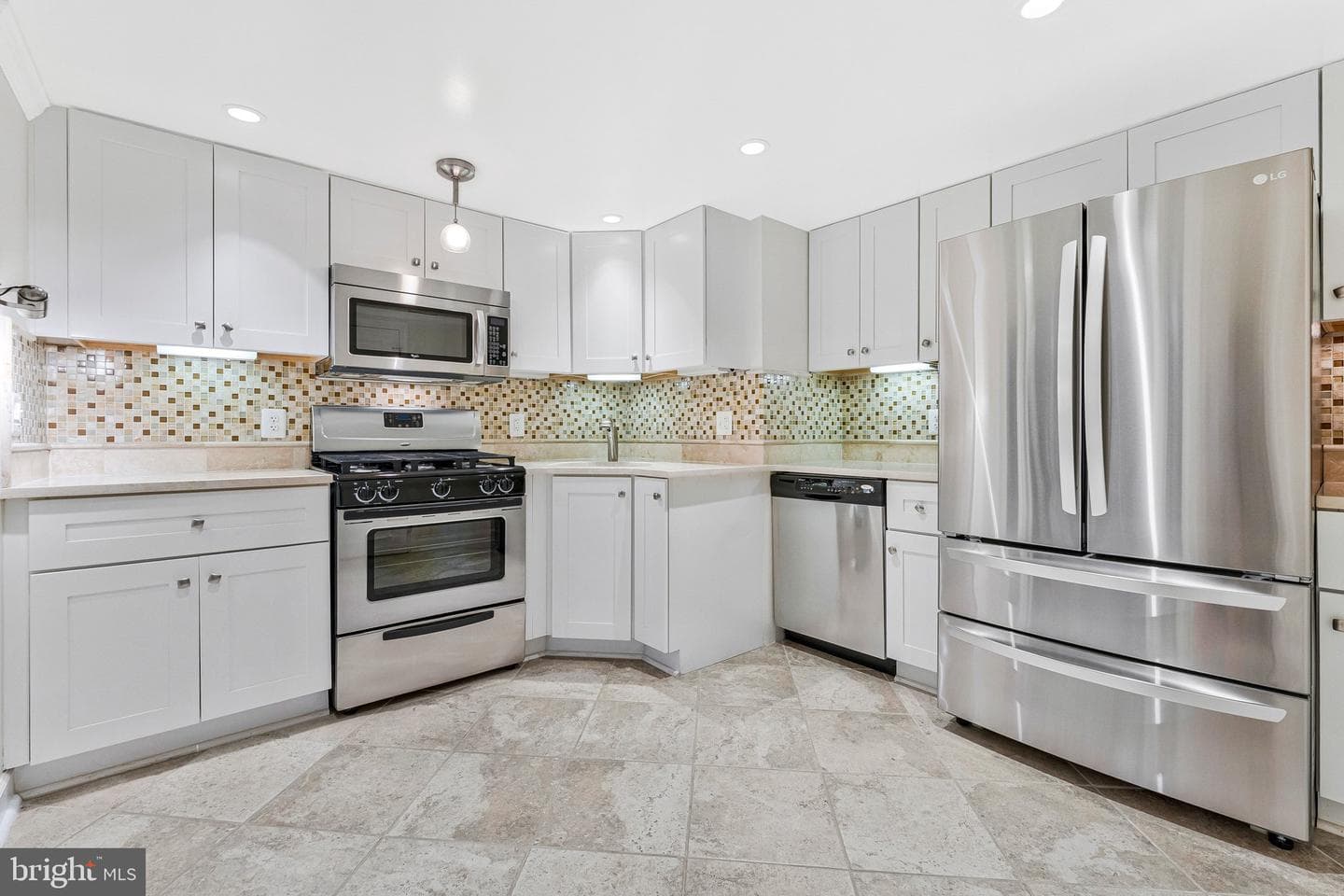 1102 Clover Drive photo 66