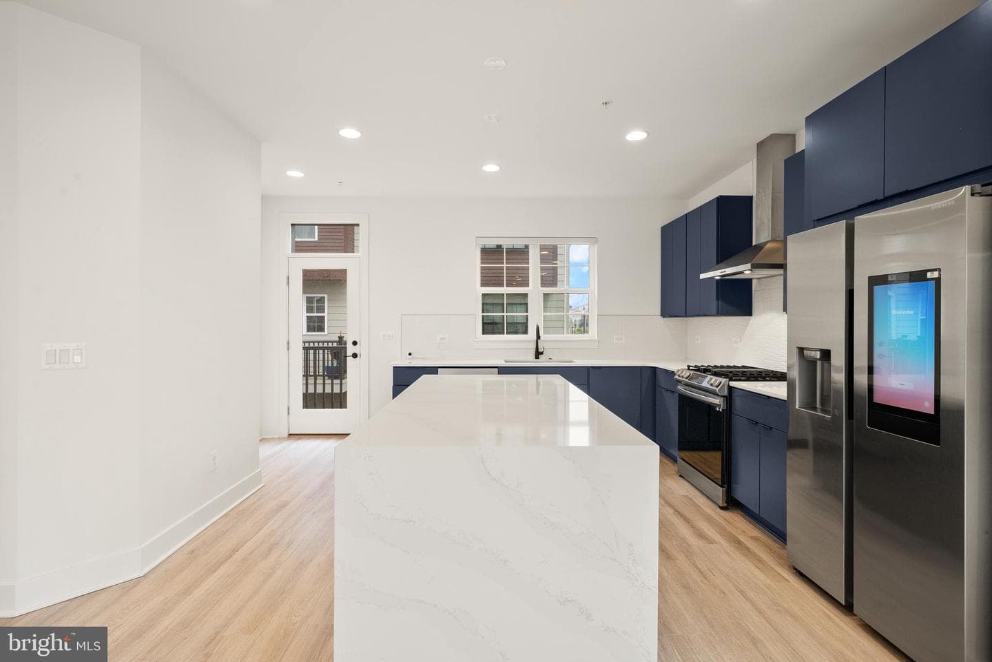 3100 Camber Place photo 16