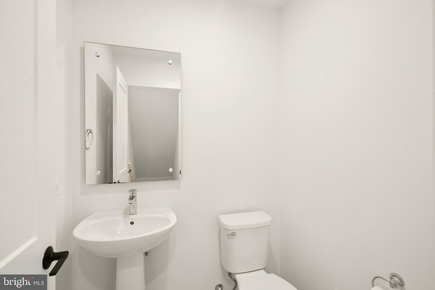 3100 Camber Place photo 26