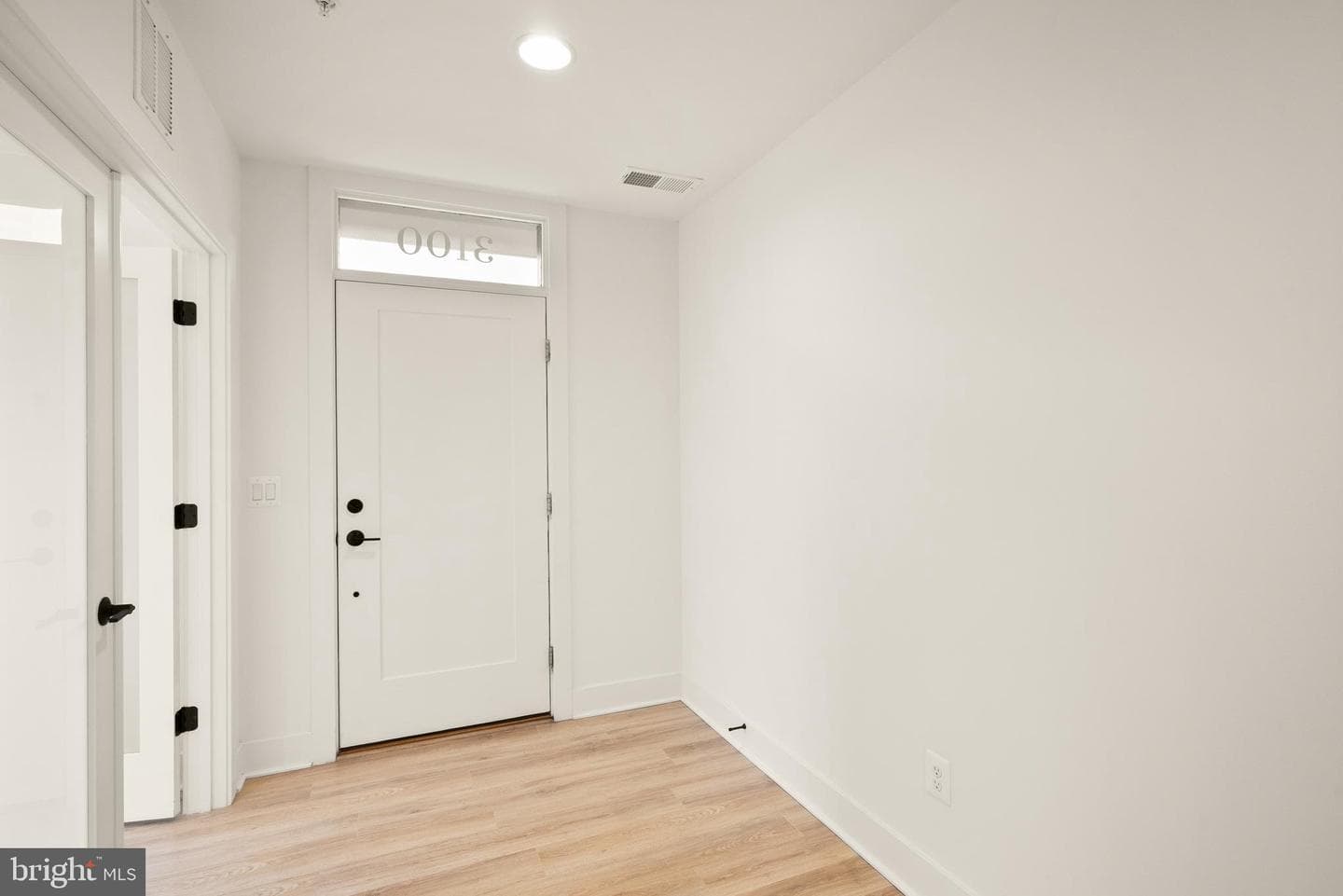 3100 Camber Place photo 5