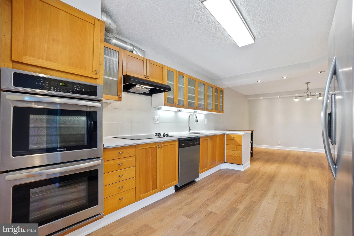 5904 Mount Eagle Drive #601 photo 11