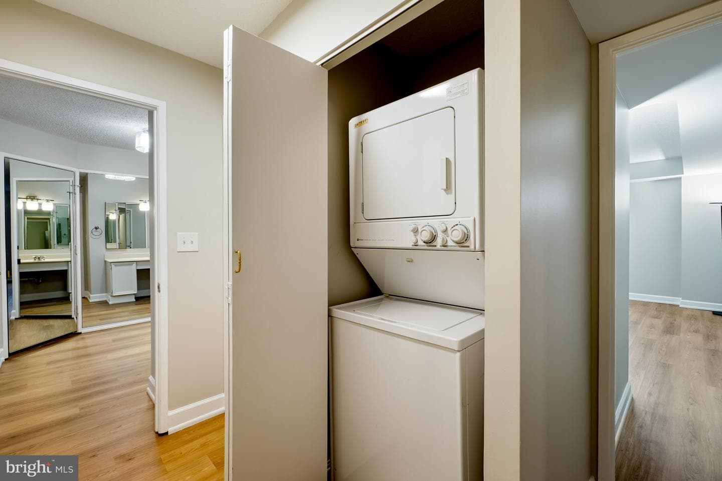 5904 Mount Eagle Drive #601 photo 28