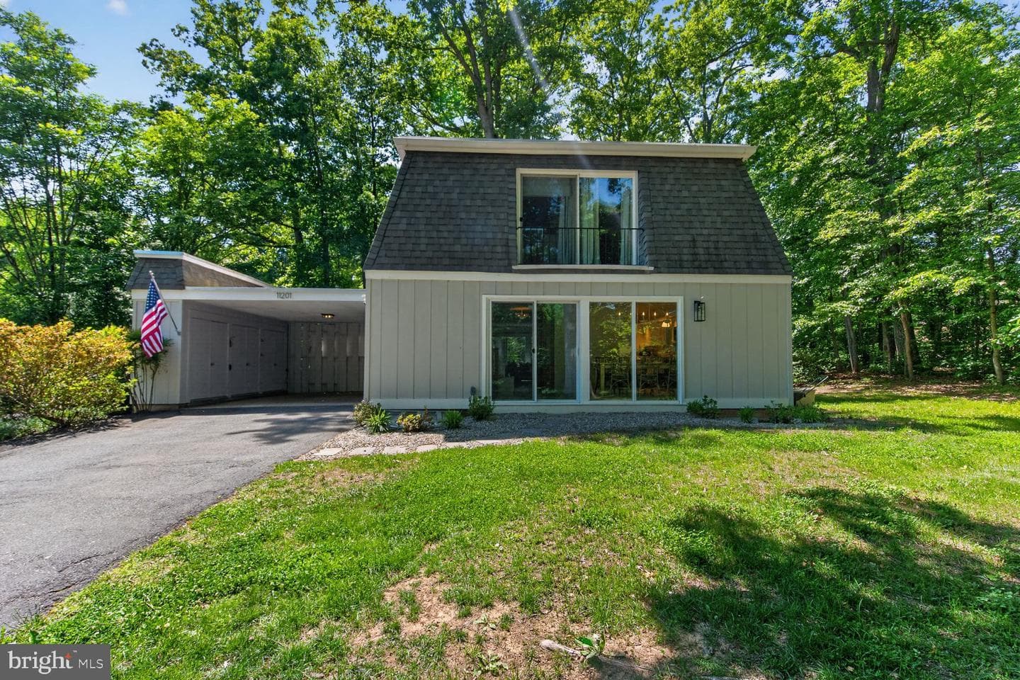 11201 Wedge Drive, Reston