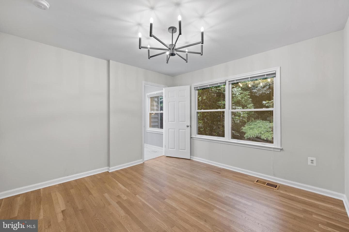 5610 Shade Tree Lane photo 24