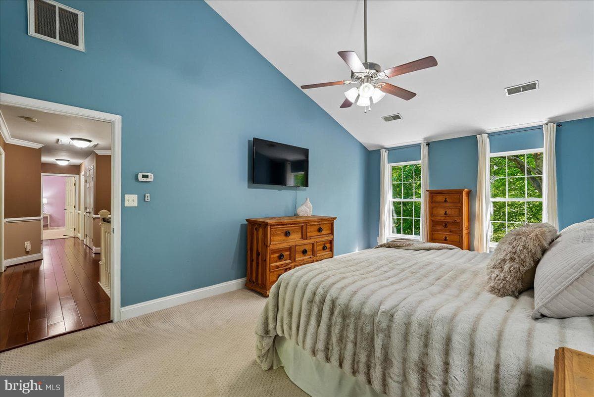13908 Balmoral Terrace photo 34