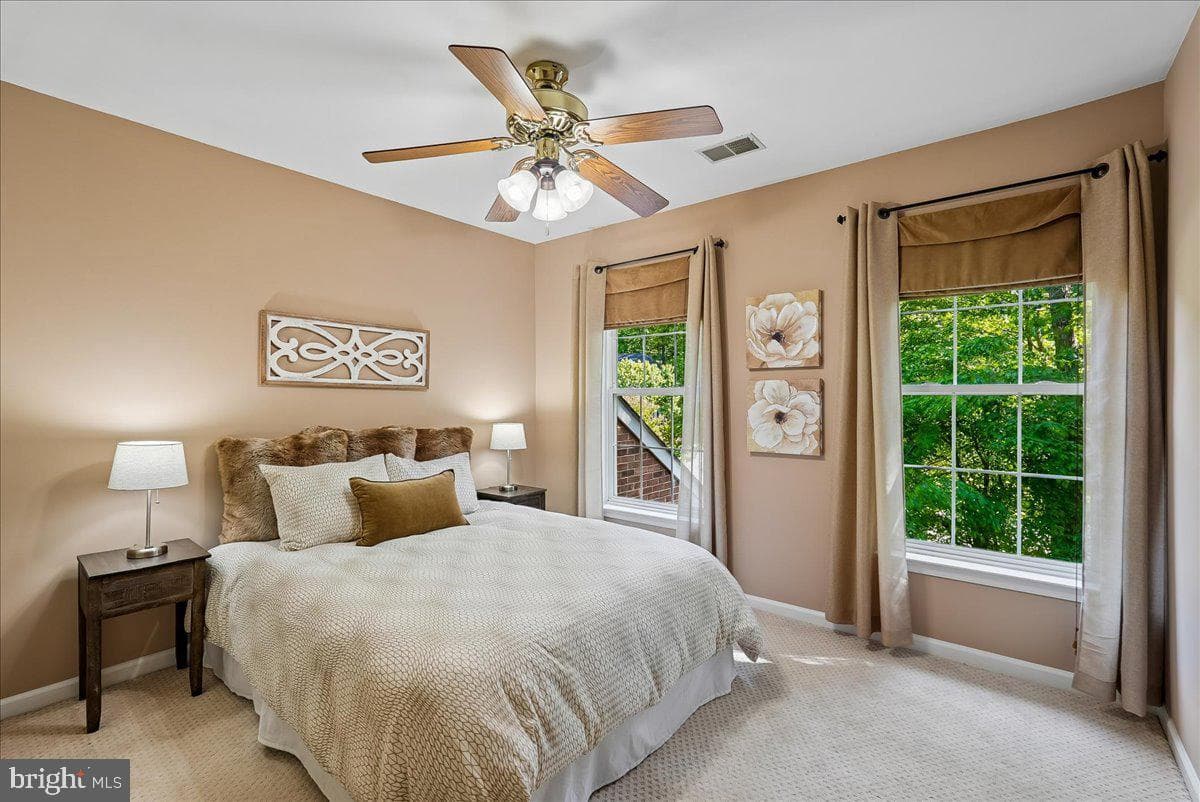 13908 Balmoral Terrace photo 39