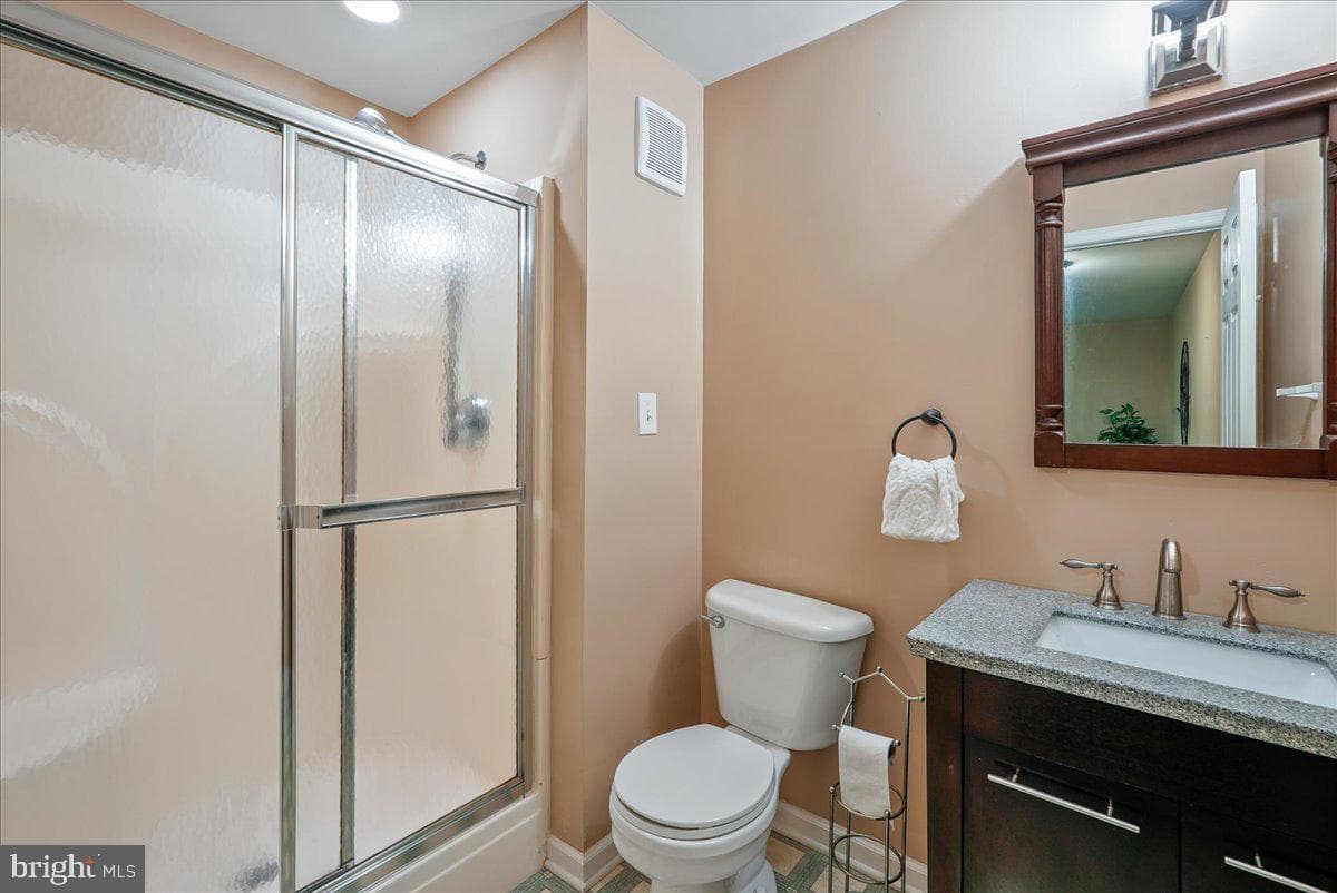 13908 Balmoral Terrace photo 57