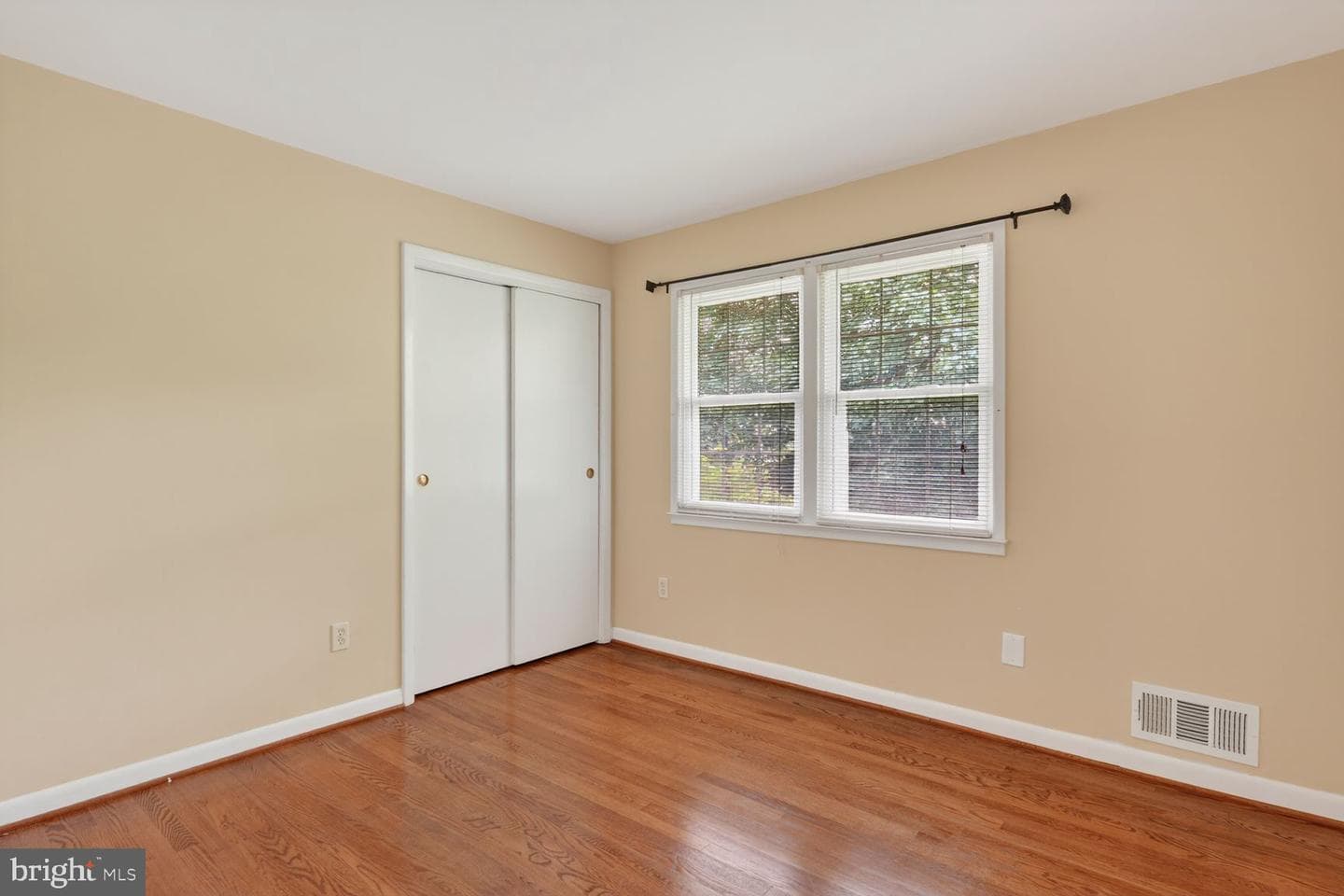 6505 Orland Street photo 29