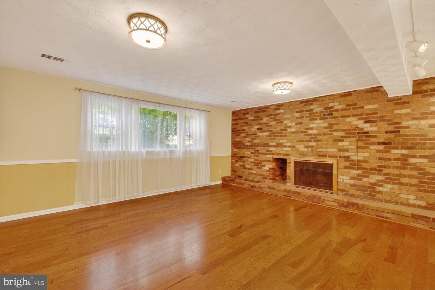 6505 Orland Street photo 33