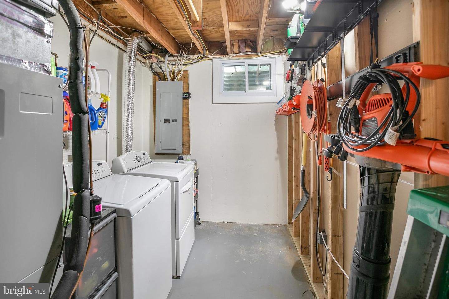 10103 Sassafras Woods Court photo 25