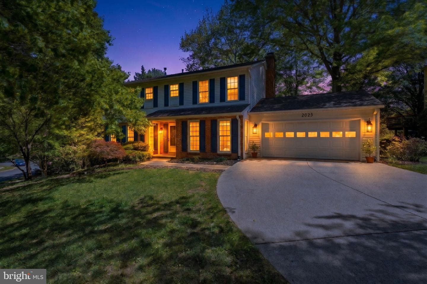 2111 Statute Lane photo 2