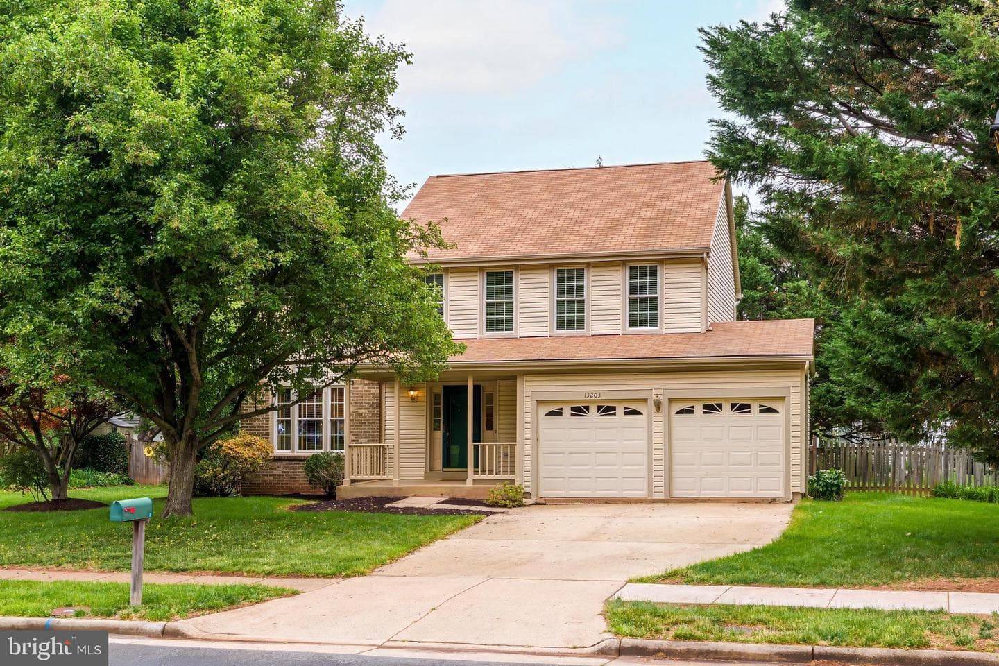13203 Stone Heather Drive photo 2
