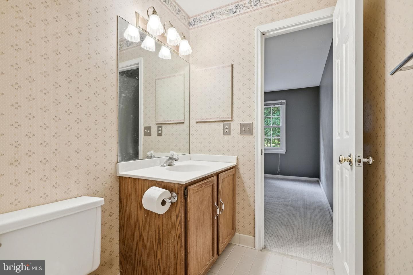 1913 Aubrey Place Court photo 56