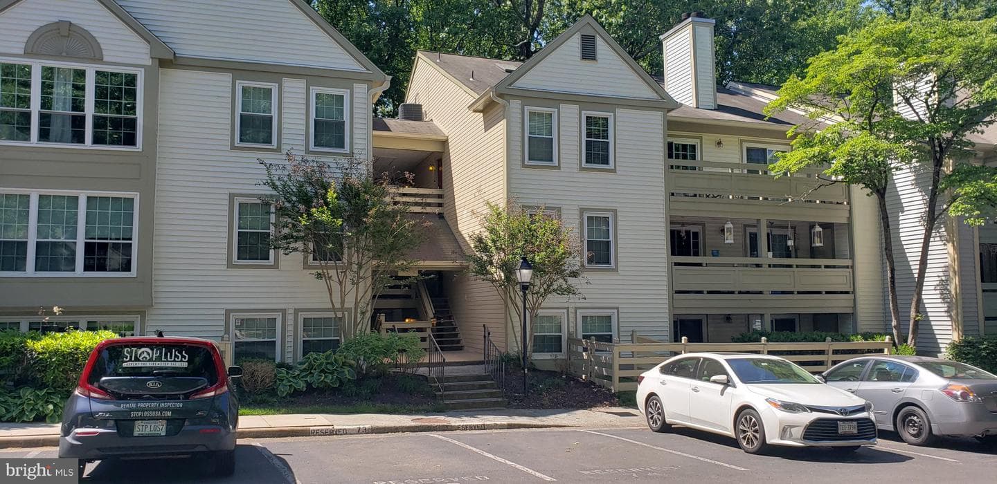 2237 Lovedale Lane #g, Reston