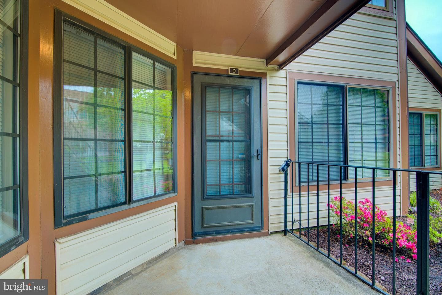 6006 Curtier Drive #d photo 17