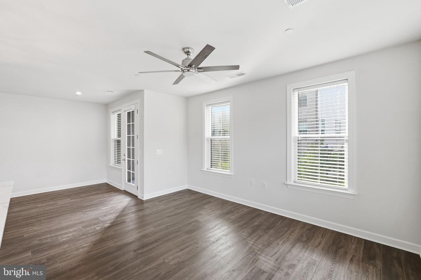 3927 Fair Ridge Drive #201 photo 16