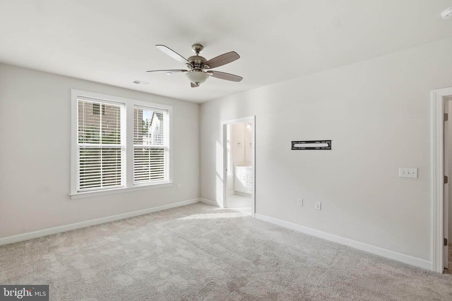3927 Fair Ridge Drive #201 photo 26