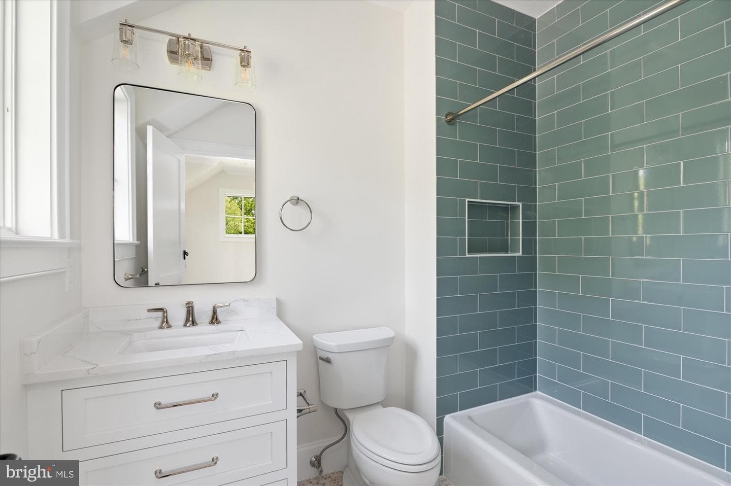 1800 Monza Road photo 54