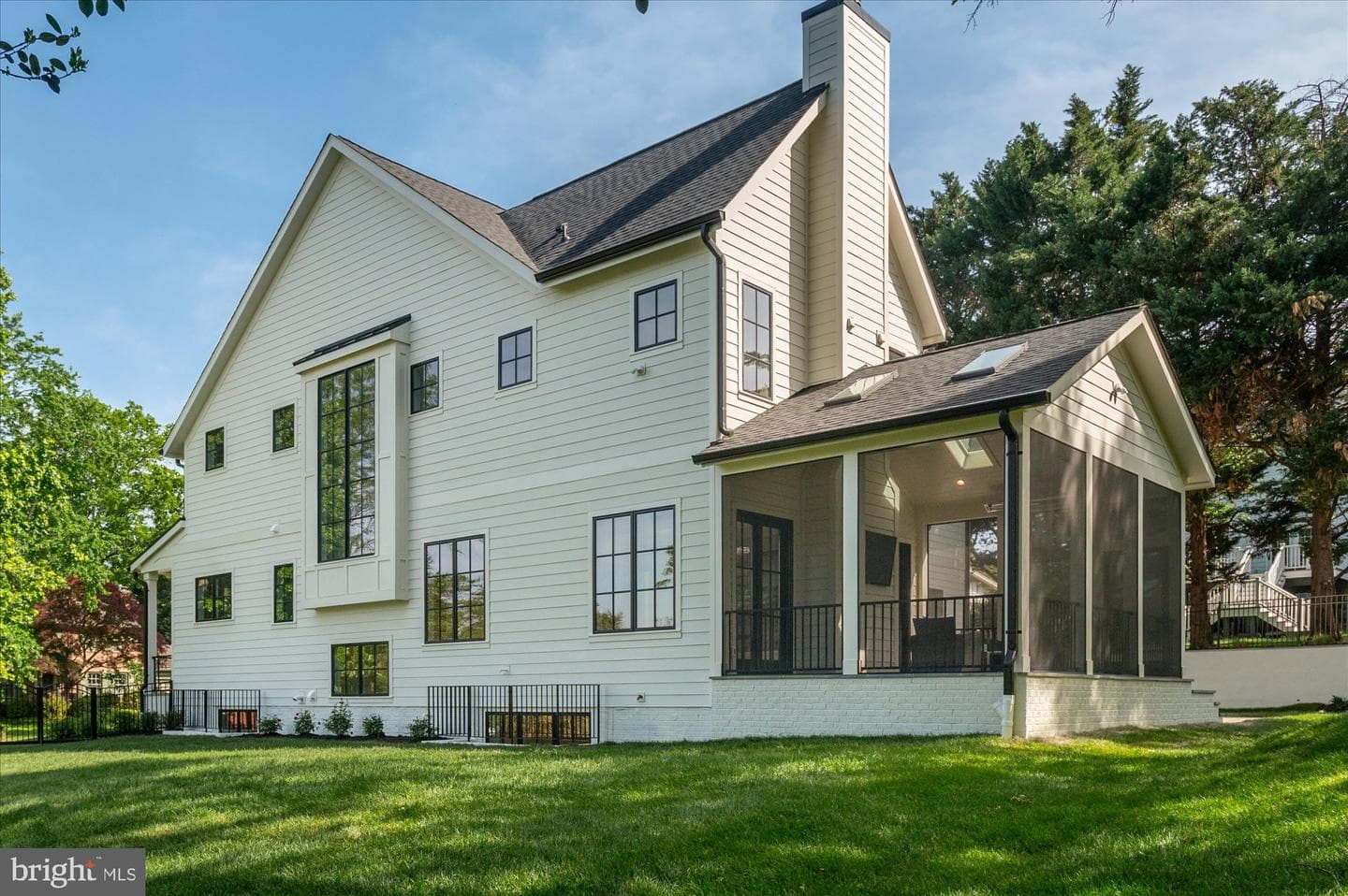 1800 Monza Road photo 74