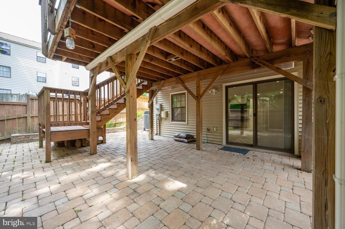 6059 Clerkenwell Court photo 39