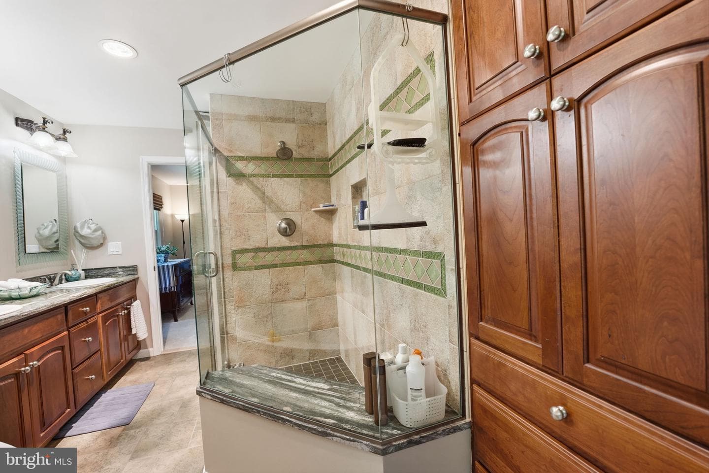 5947 Burnside Landing Drive photo 26