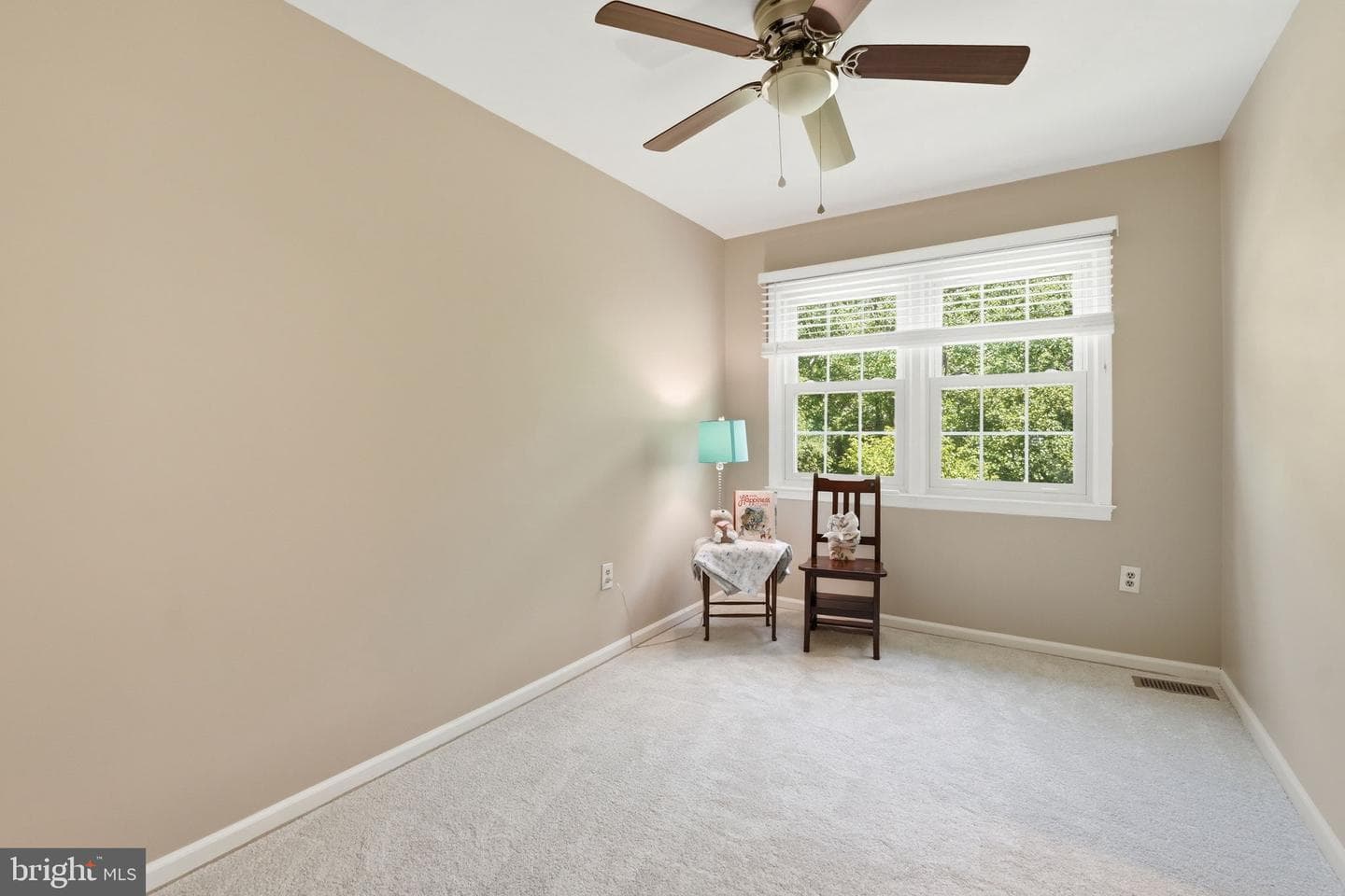 5947 Burnside Landing Drive photo 28