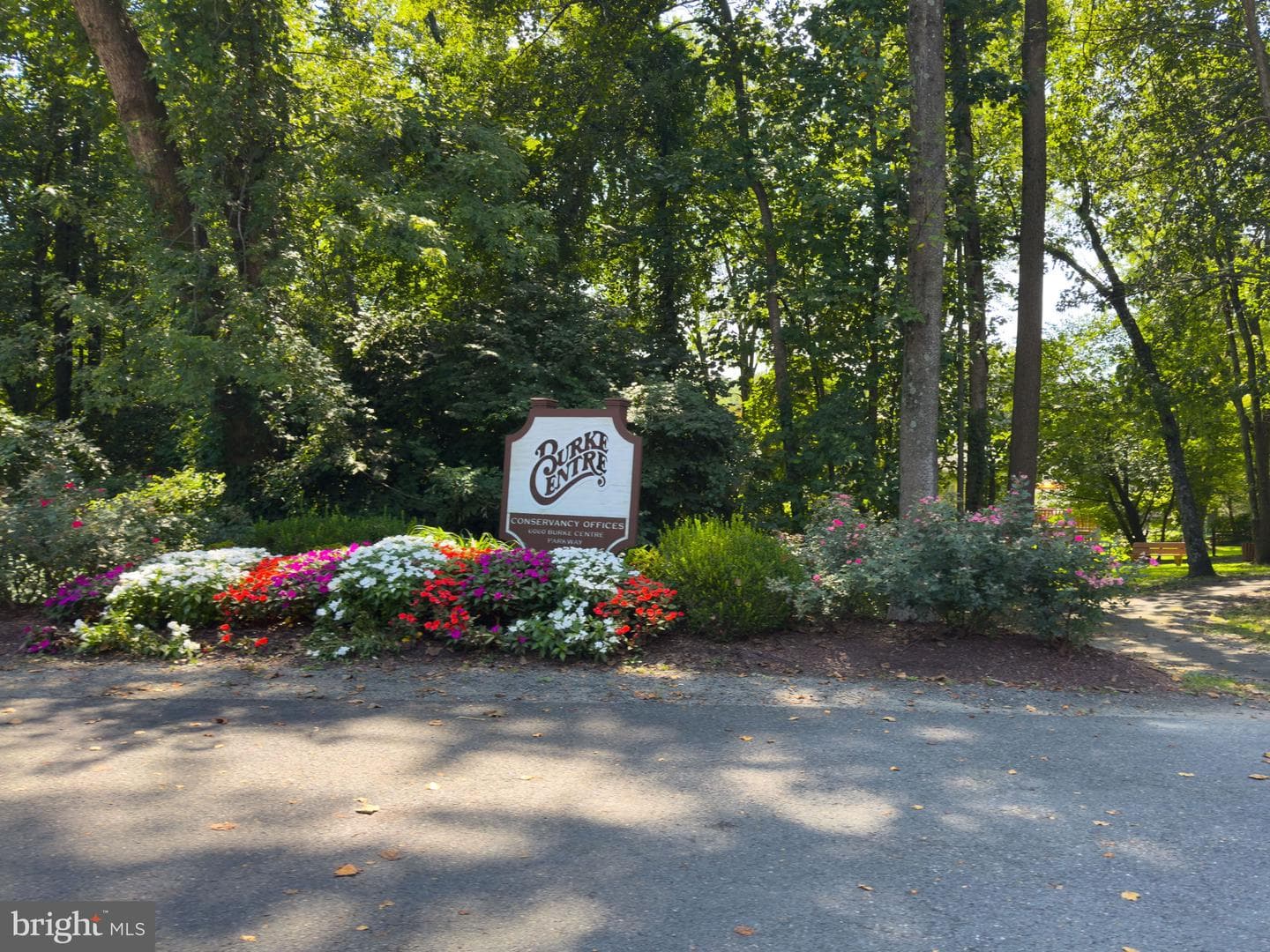 5947 Burnside Landing Drive photo 58