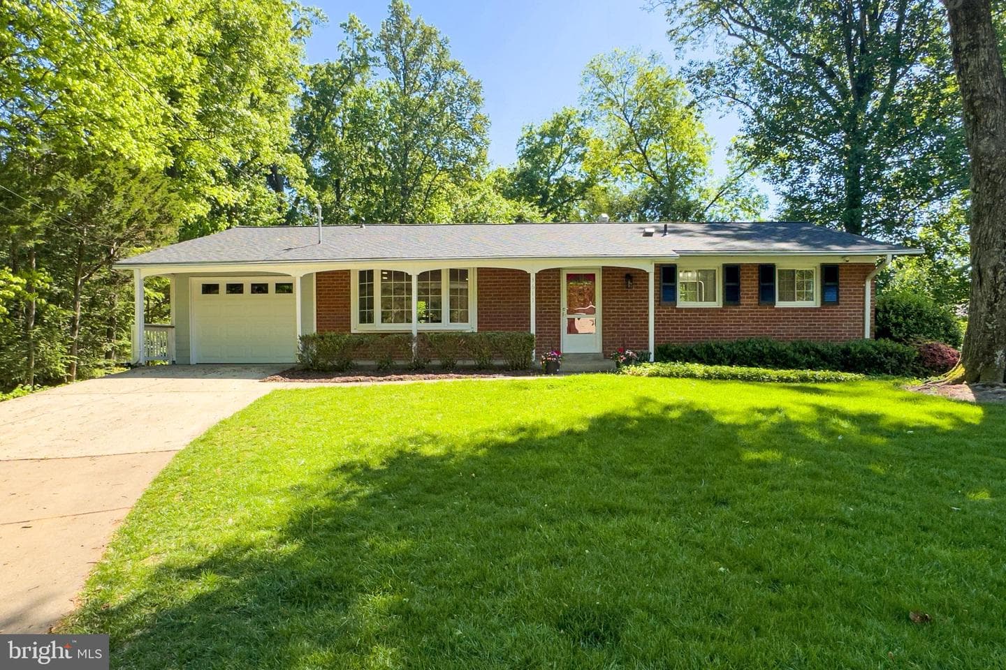 3611 Sprucedale Drive photo 6
