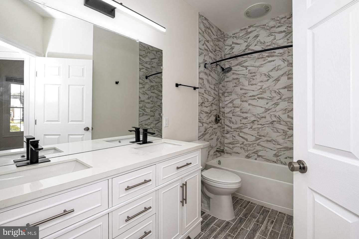6270 Levi Court photo 20