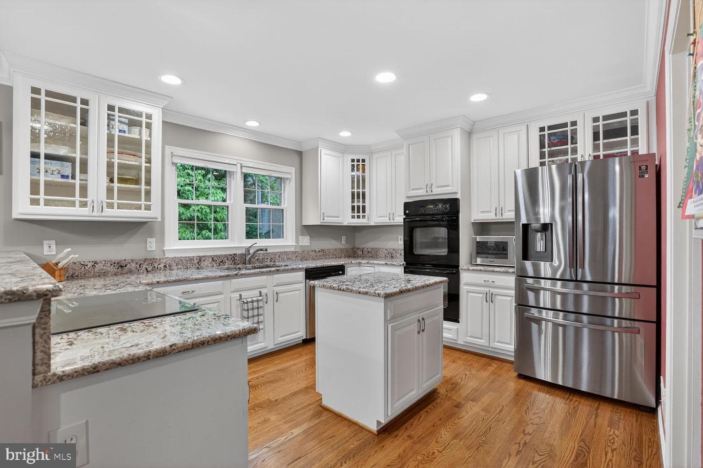 8844 Silverline Drive photo 12
