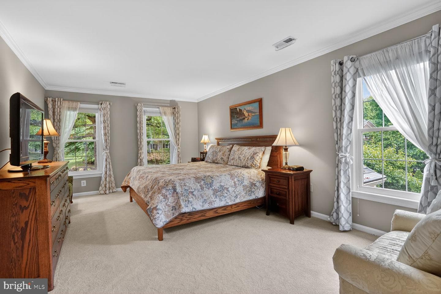8844 Silverline Drive photo 24