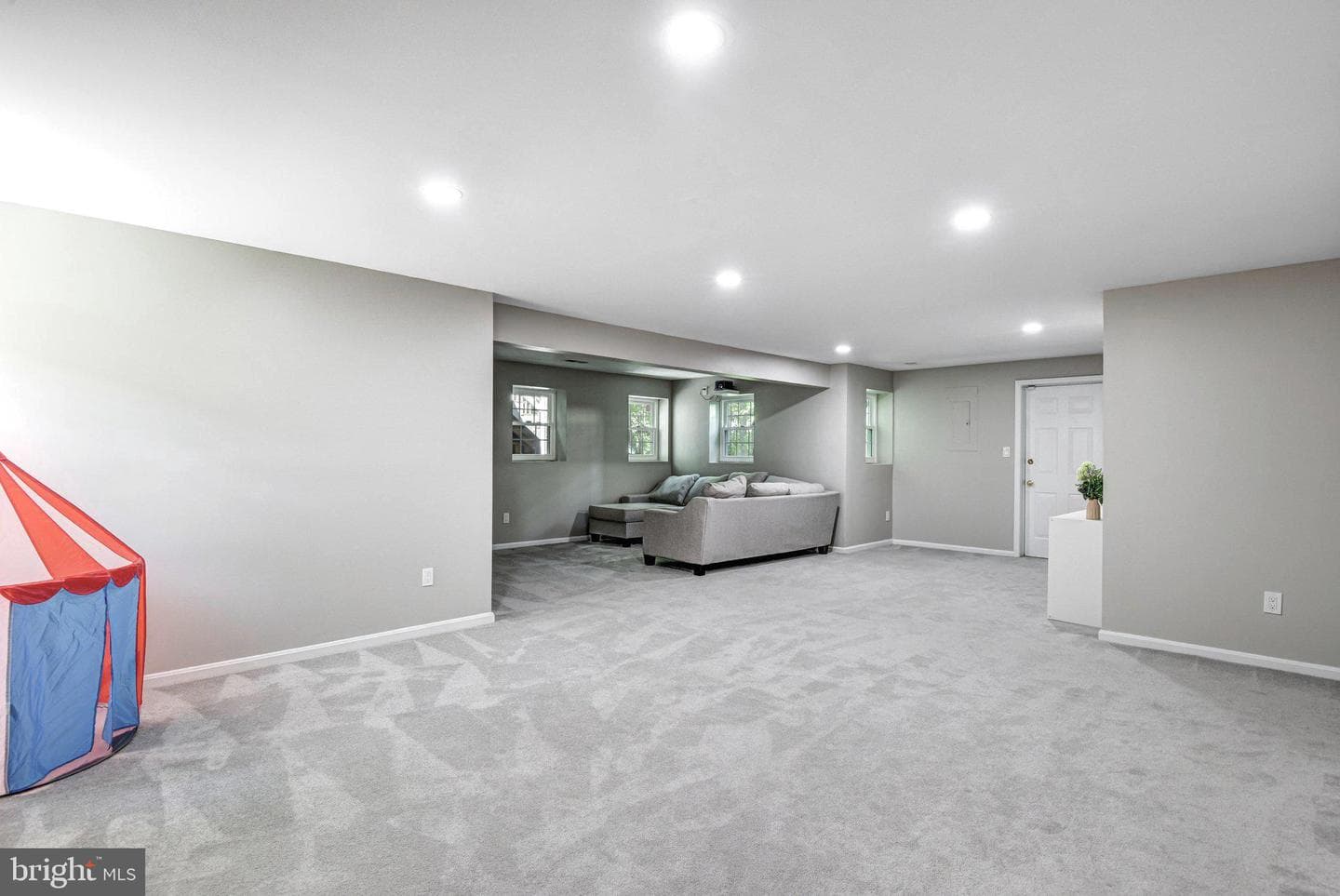 13608 British Manor Court photo 31