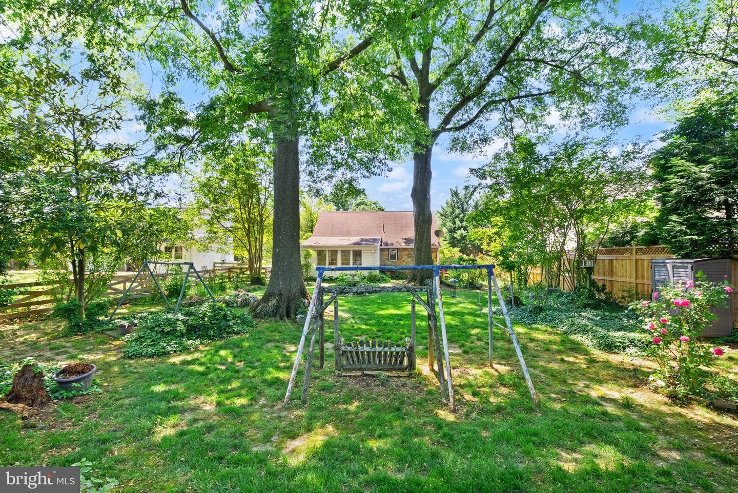 2602 Stone Hedge Dr photo 27