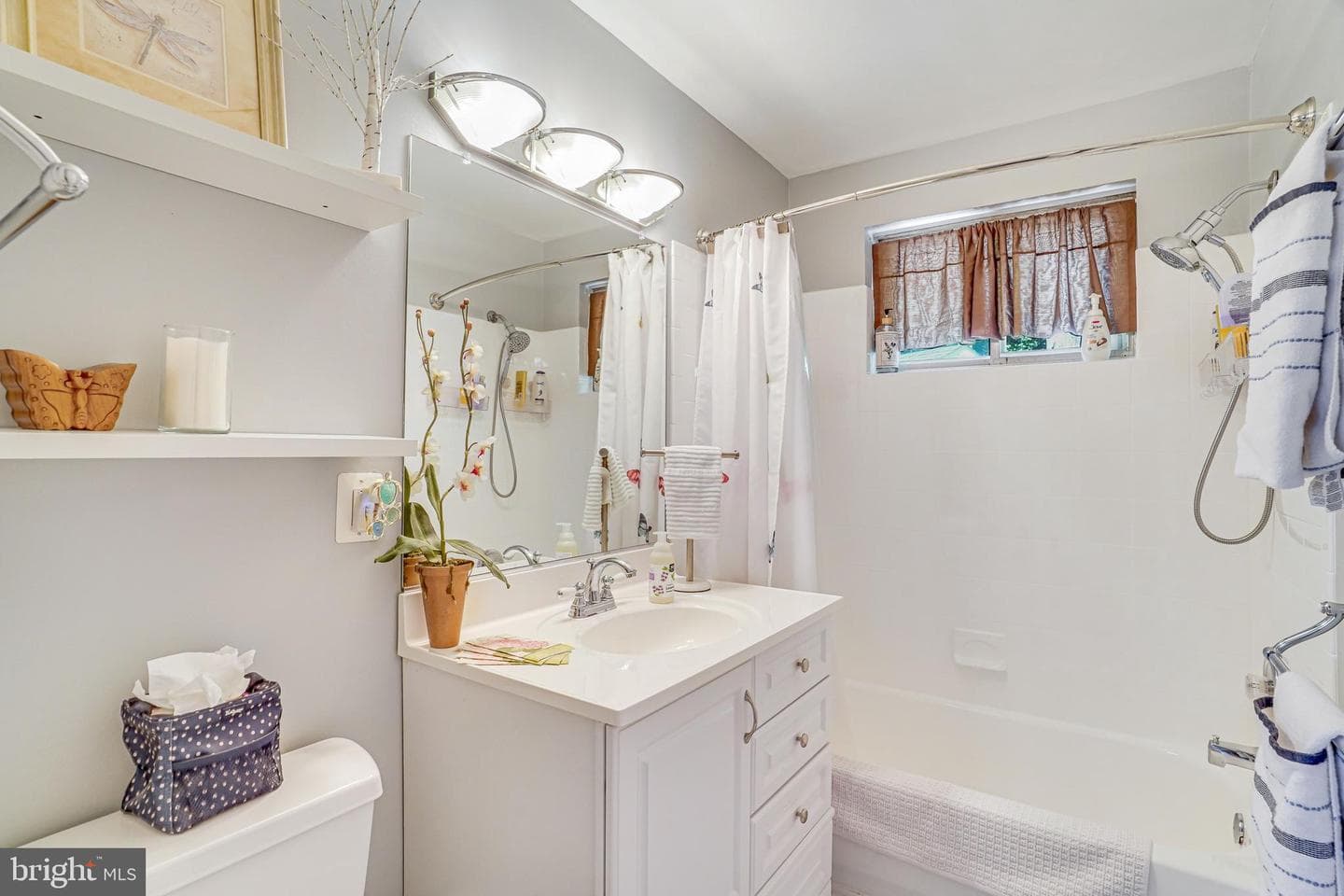 8622 Kenilworth Drive photo 15