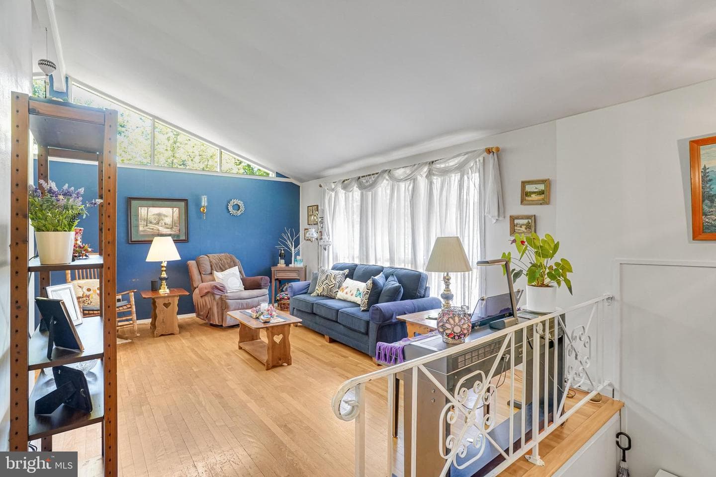 8622 Kenilworth Drive photo 4