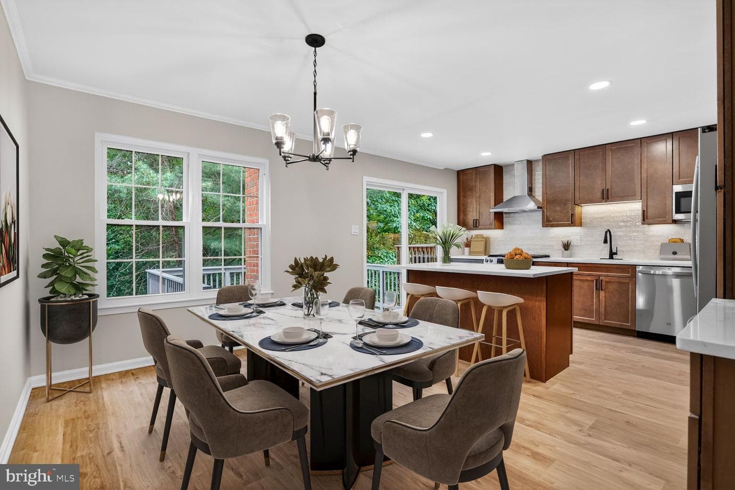 7837 Wintercress Lane photo 4