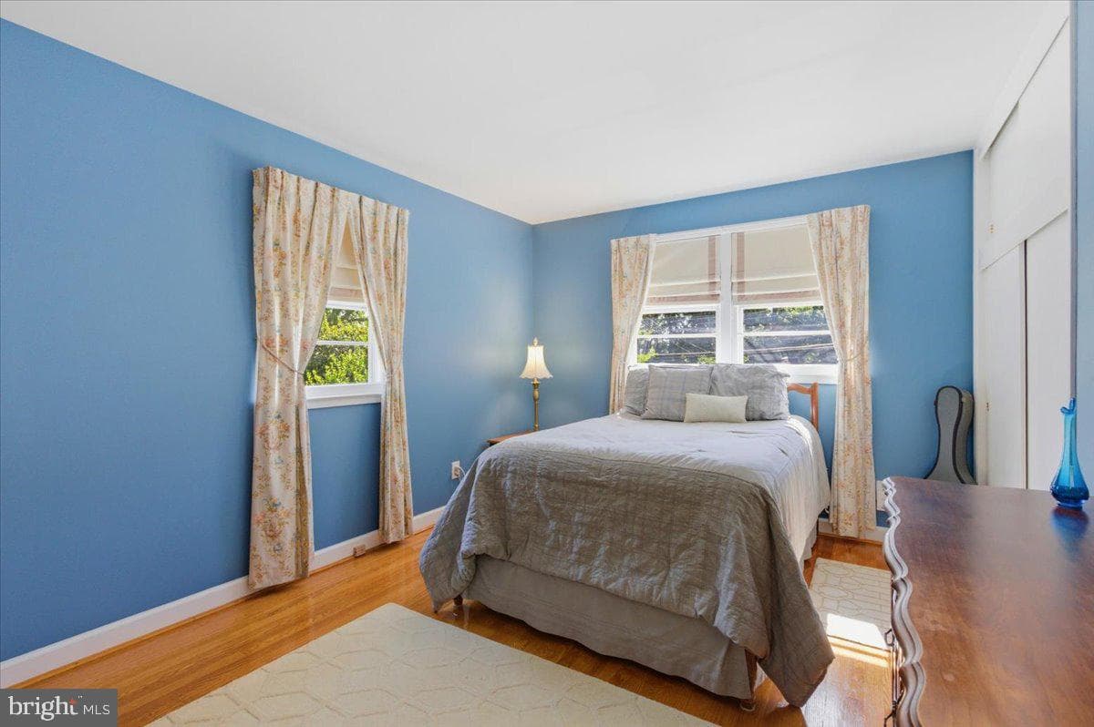 4703 Exeter Street photo 14