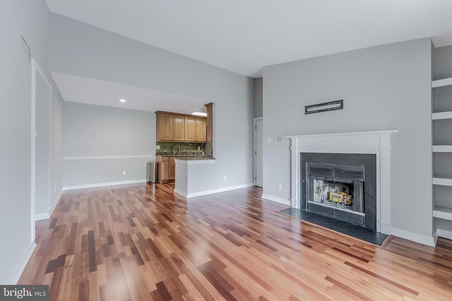 1532 Lincoln Way #301b photo 4