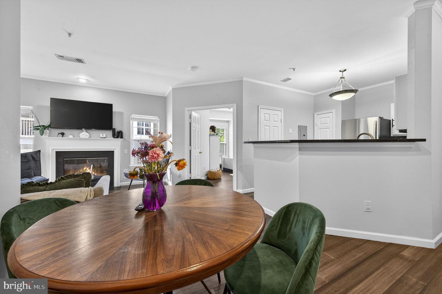 1708 Lake Shore Crest Dr # 23 photo 9