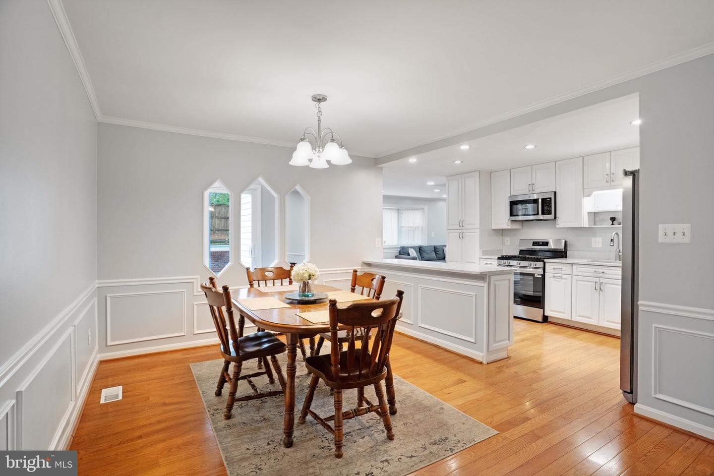 7558 Park Lane photo 11