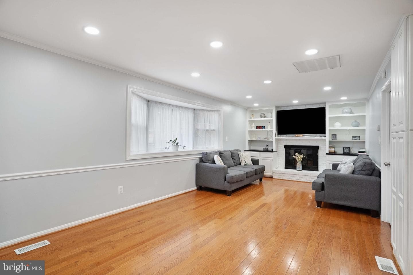 7558 Park Lane photo 16