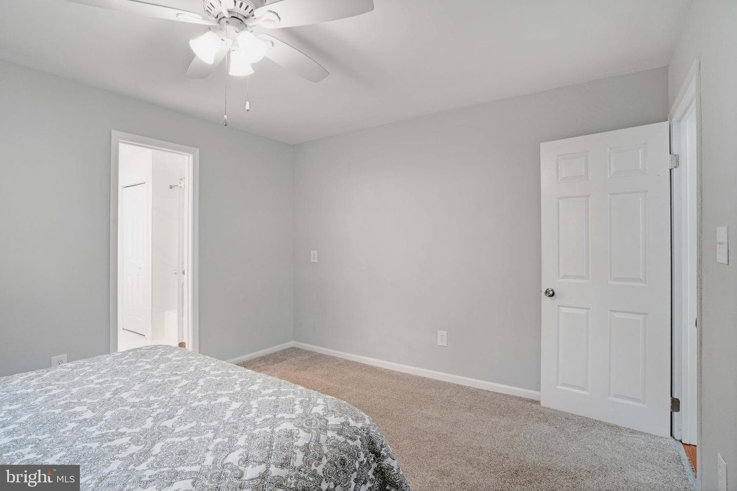 7558 Park Lane photo 23