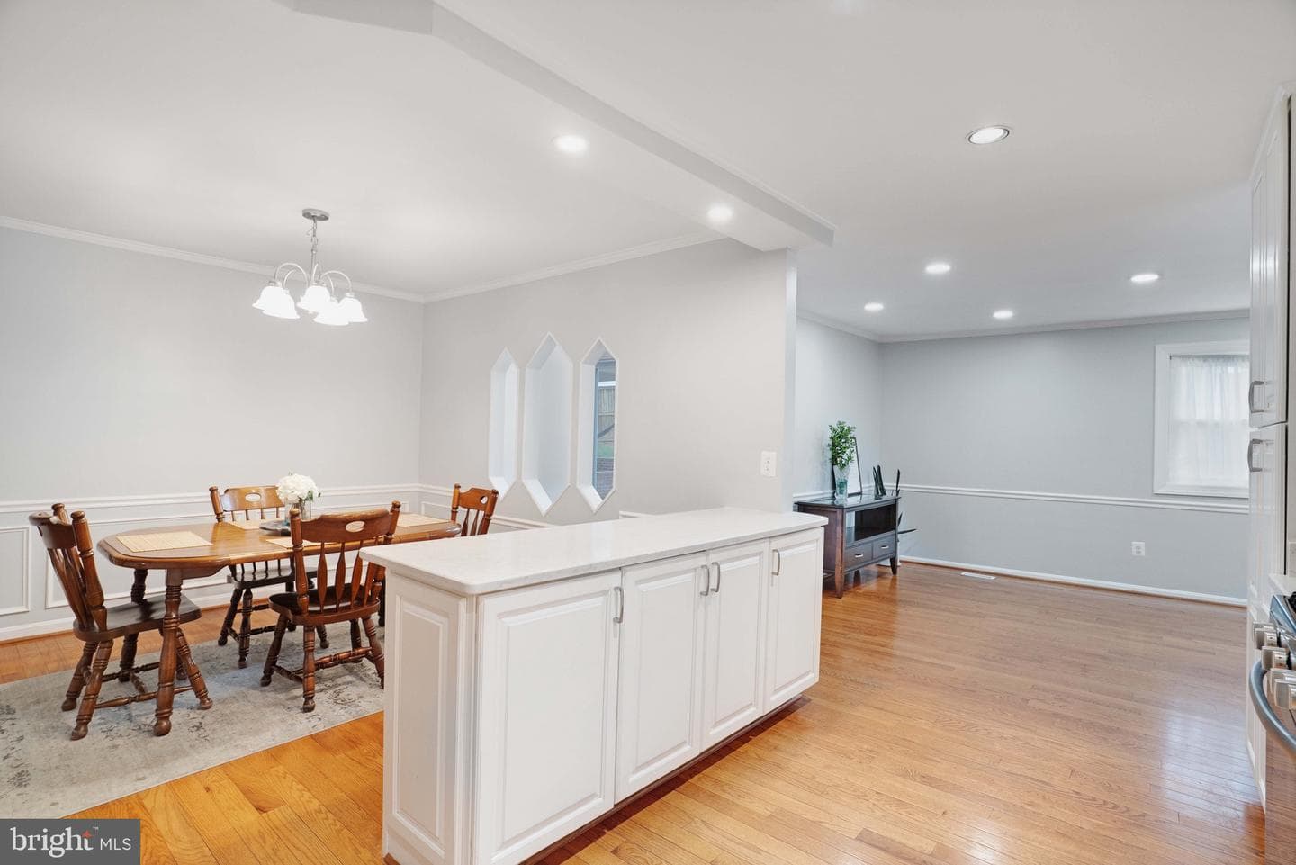 7558 Park Lane photo 5