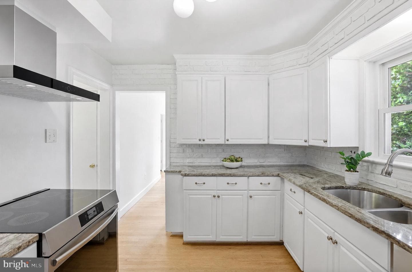 2826 W George Mason Road photo 13
