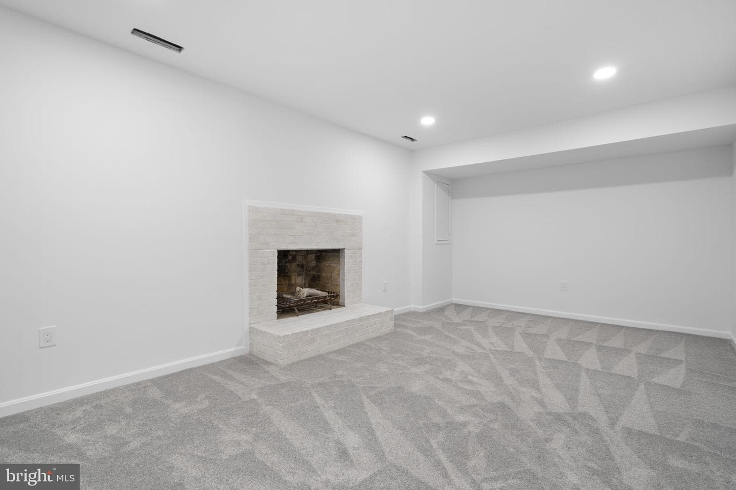 4543 Pinecrest Heights Drive photo 32