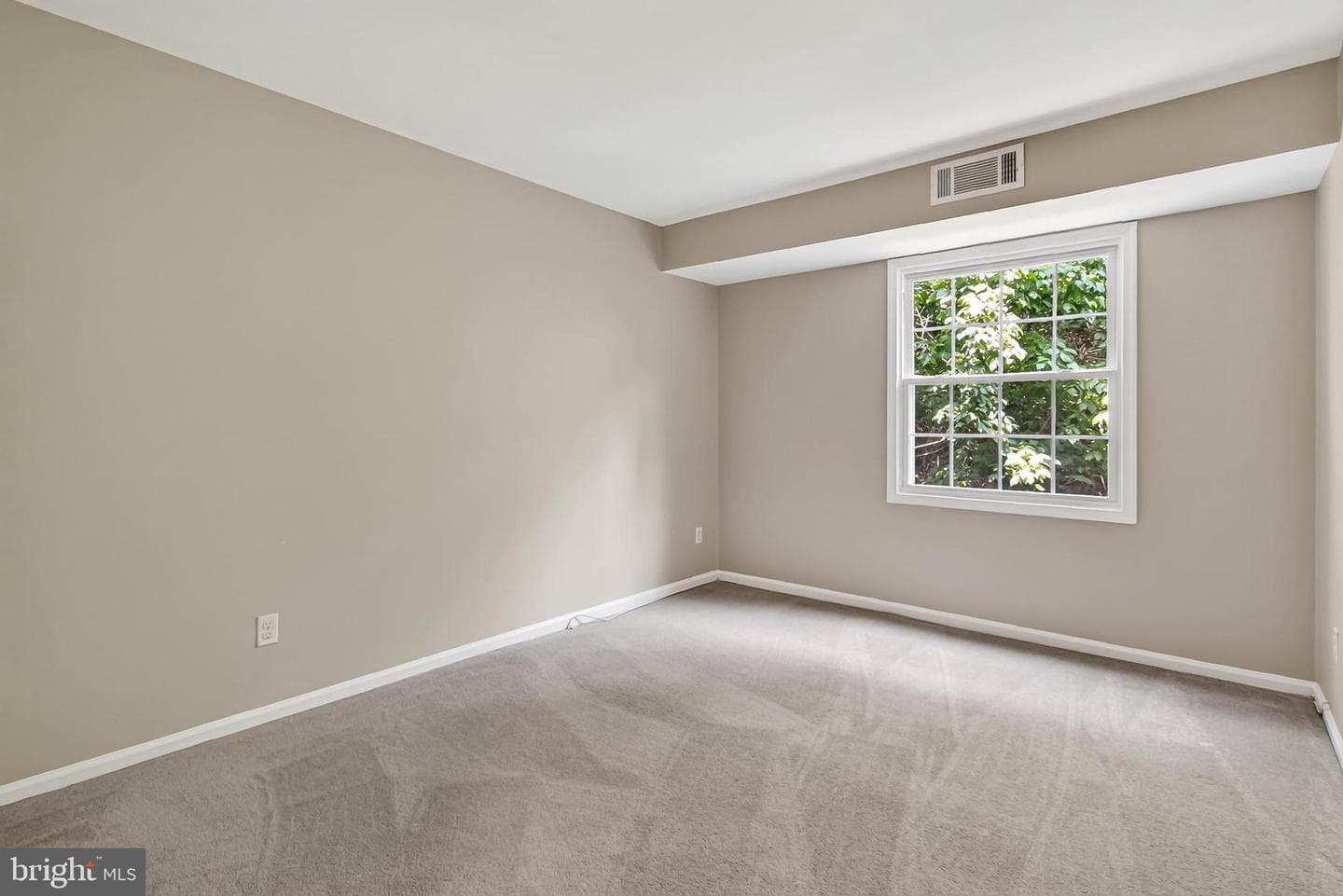 5907 Noblestown Road photo 28
